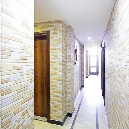 Hotel Preet Palace -5 Mints Walk From Nizamuddin Railway Station New Delhi Eksteriør bilde