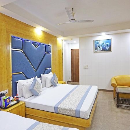 Hotel Preet Palace -5 Mints Walk From Nizamuddin Railway Station New Delhi Eksteriør bilde