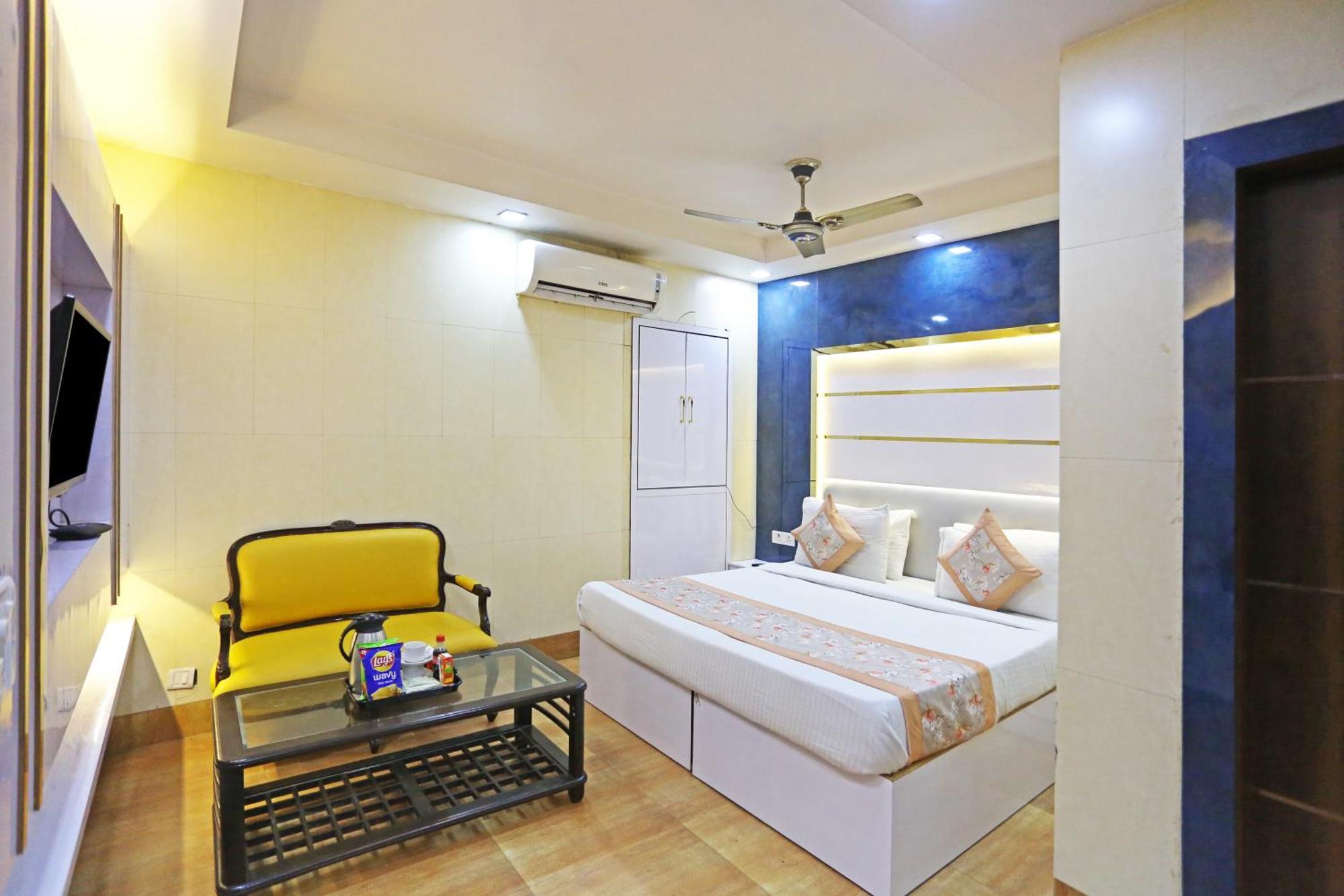 Hotel Preet Palace -5 Mints Walk From Nizamuddin Railway Station New Delhi Eksteriør bilde