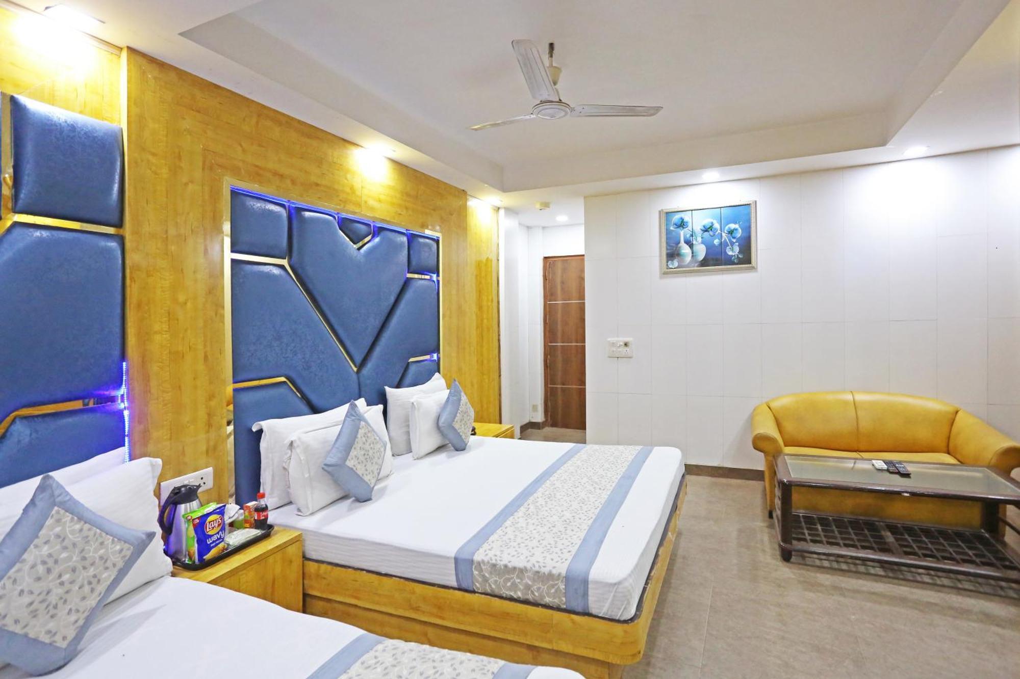 Hotel Preet Palace -5 Mints Walk From Nizamuddin Railway Station New Delhi Eksteriør bilde