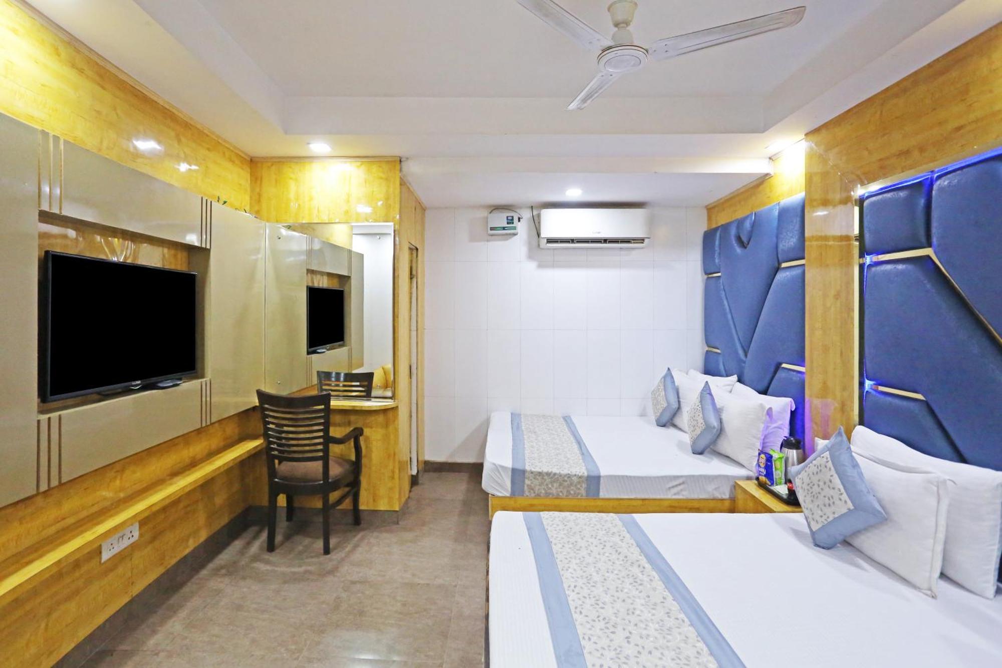 Hotel Preet Palace -5 Mints Walk From Nizamuddin Railway Station New Delhi Eksteriør bilde