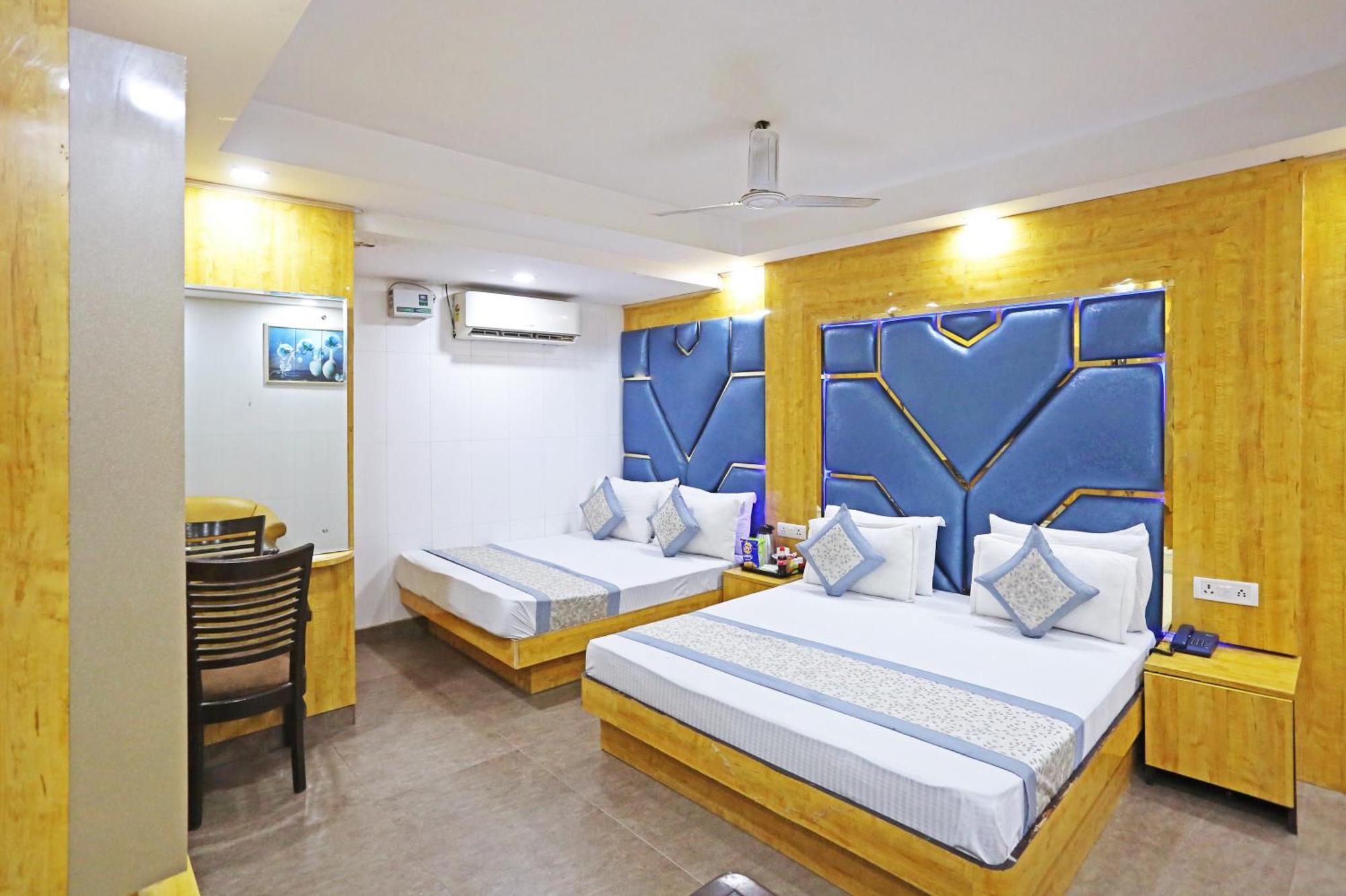 Hotel Preet Palace -5 Mints Walk From Nizamuddin Railway Station New Delhi Eksteriør bilde