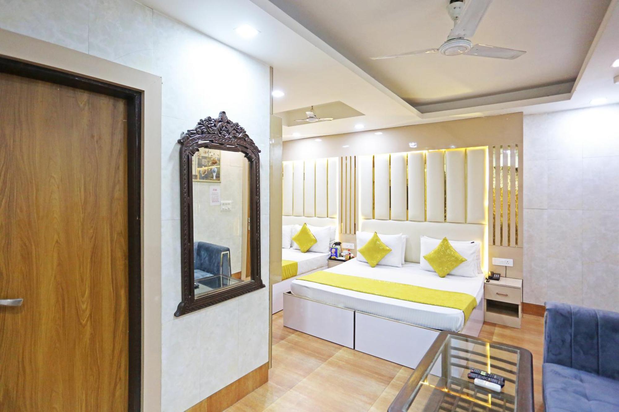 Hotel Preet Palace -5 Mints Walk From Nizamuddin Railway Station New Delhi Eksteriør bilde